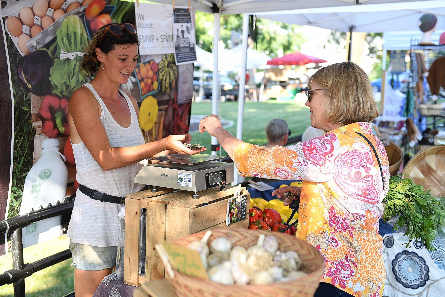 Farmers on the Square 3.jpg